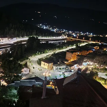 Luen Πανσιόν 3*