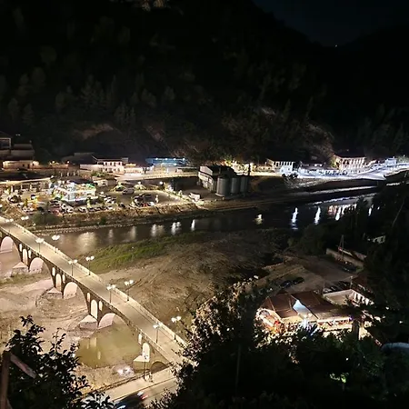 Luen Penzion 3*